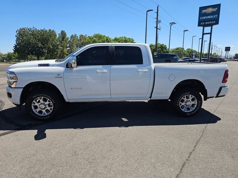 Used 2024 RAM 2500 Laramie w/ Safety Group AWD/4WD image 2