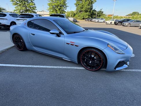 Used 2024 Maserati GranTurismo Trofeo AWD/4WD image 12