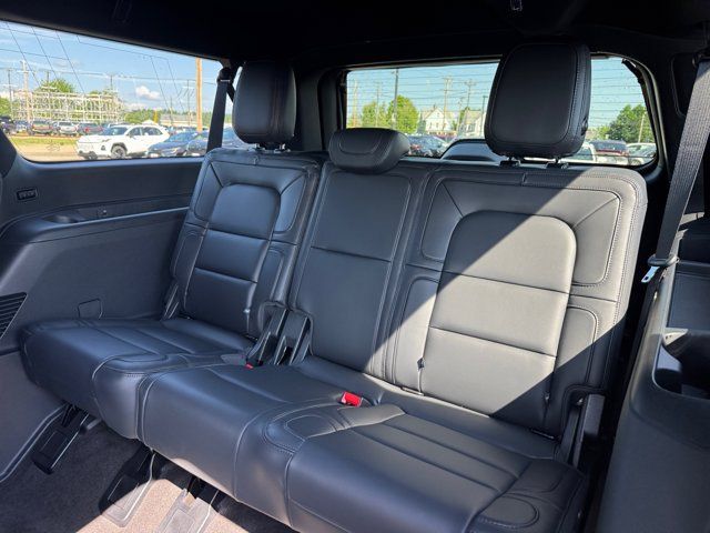Used 2024 Lincoln Navigator L Reserve AWD/4WD image 31