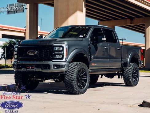 New 2026 Ford F250 Lariat w/ Black Appearance Package AWD/4WD image 1