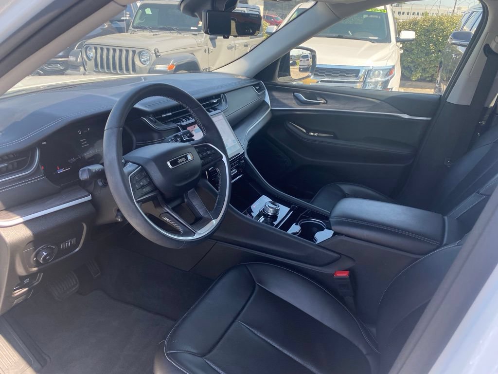 Used 2023 Jeep Grand Cherokee L Limited w/ Luxury Tech Group II AWD/4WD image 21