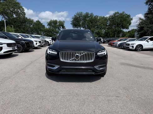 Certified 2024 Volvo XC90 T8 Plus AWD/4WD image 7