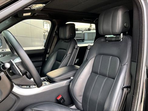 Used 2022 Land Rover Range Rover Sport HSE Silver Edition image 25