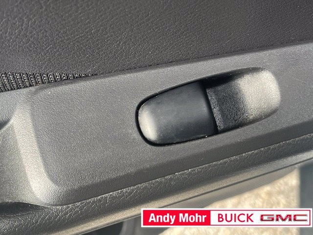 Used 2023 Nissan Kicks SV FWD image 38