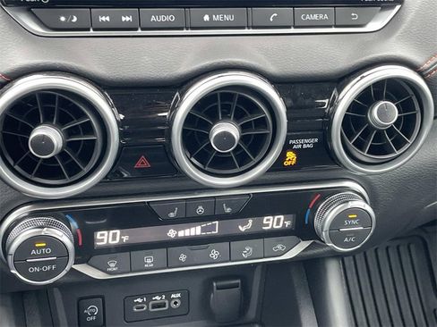 Certified 2024 Nissan Sentra SR w/ SR Premium Package image 31