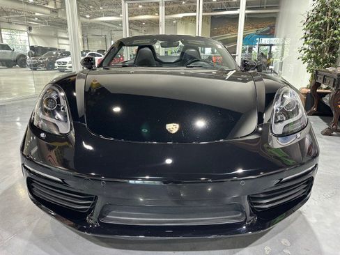 Used 2018 Porsche 718 Boxster RWD image 21