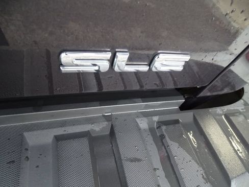 Used 2015 GMC Sierra 1500 SLE w/ SLE Value Package AWD/4WD image 24