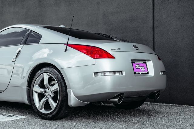 Used 2008 Nissan 350Z Touring w/ Cargo Convenience Pkg RWD image 41