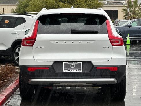 Used 2023 Volvo XC40 B5 Ultimate w/ Protection Package Premier image 7
