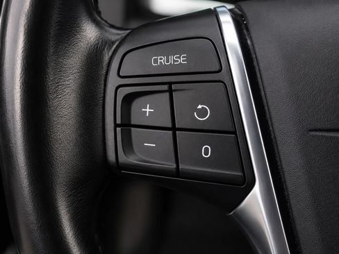 Used 2016 Volvo XC60 T5 Premier AWD/4WD image 13