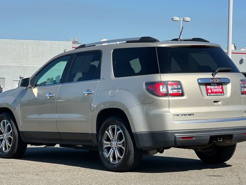 Used 2016 GMC Acadia SLT w/ Open Road Package AWD/4WD image 7
