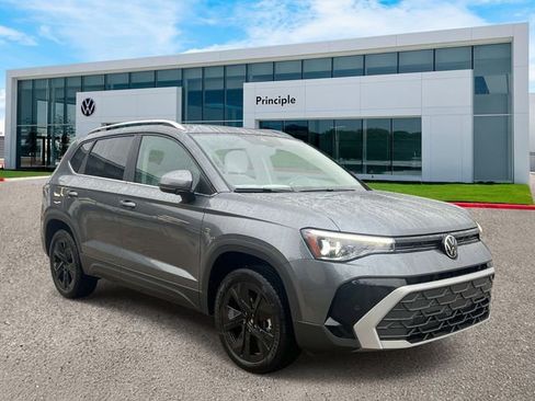 New 2026 Volkswagen Taos S FWD image 2