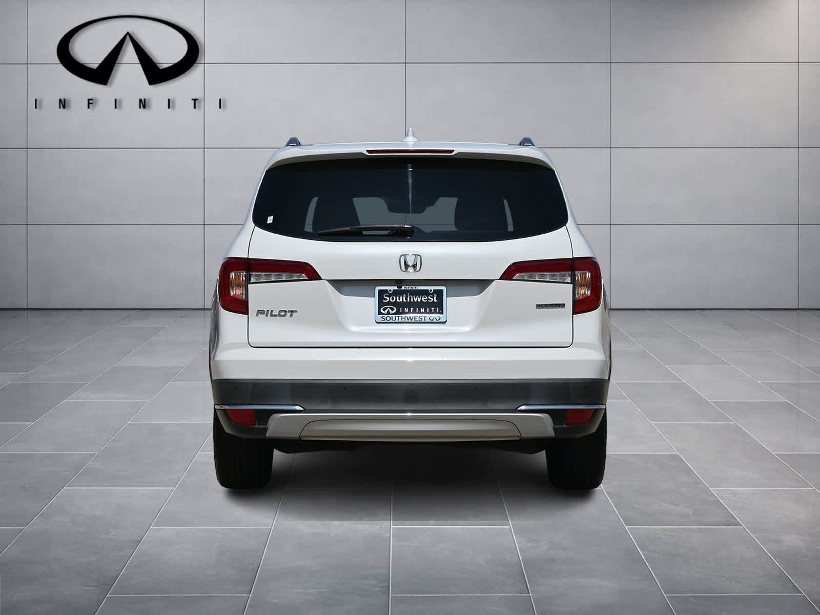 Used 2021 Honda Pilot Touring image 6