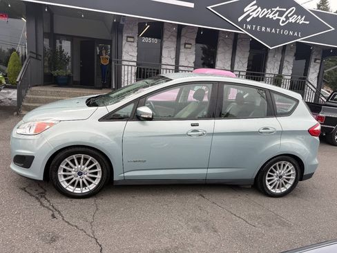 Used 2014 Ford C-MAX SE w/ Equipment Group 203A FWD image 3