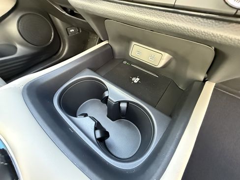 New 2026 Honda HR-V EX-L image 33