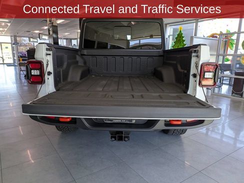New 2026 Jeep Gladiator Mojave w/ Technology Group AWD/4WD image 15