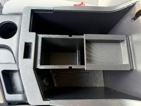 Used 2008 Toyota Tundra 4x4 CrewMax image 30