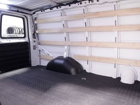 Used 2024 Chevrolet Express 2500 w/ Driver Convenience Package image 17