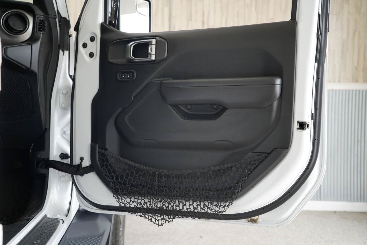 Used 2018 Jeep Wrangler Unlimited Sport S AWD/4WD image 34