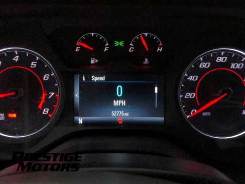 Used 2016 Chevrolet Camaro LT RWD image 29