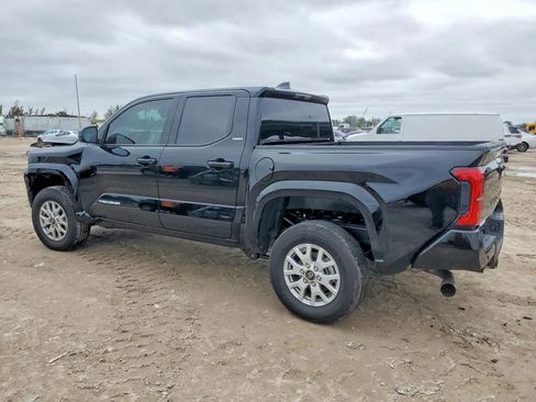 Used 2026 Toyota Tacoma SR5 AWD/4WD image 4