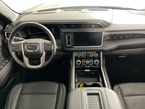 Certified 2024 GMC Yukon Denali AWD/4WD image 2