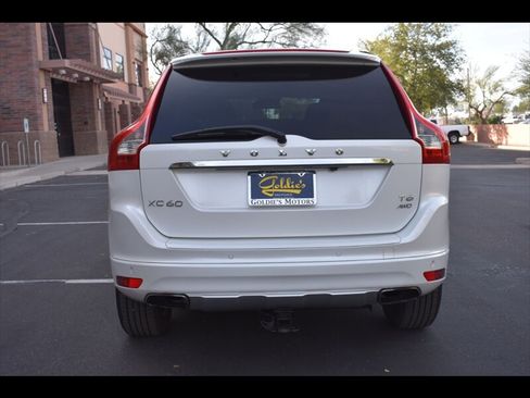 Used 2014 Volvo XC60 T6 image 9