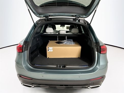 New 2026 Mercedes-Benz GLC 300 image 29