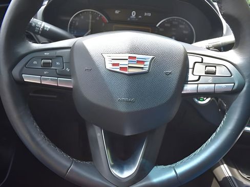 Used 2023 Cadillac CT4 Luxury image 19