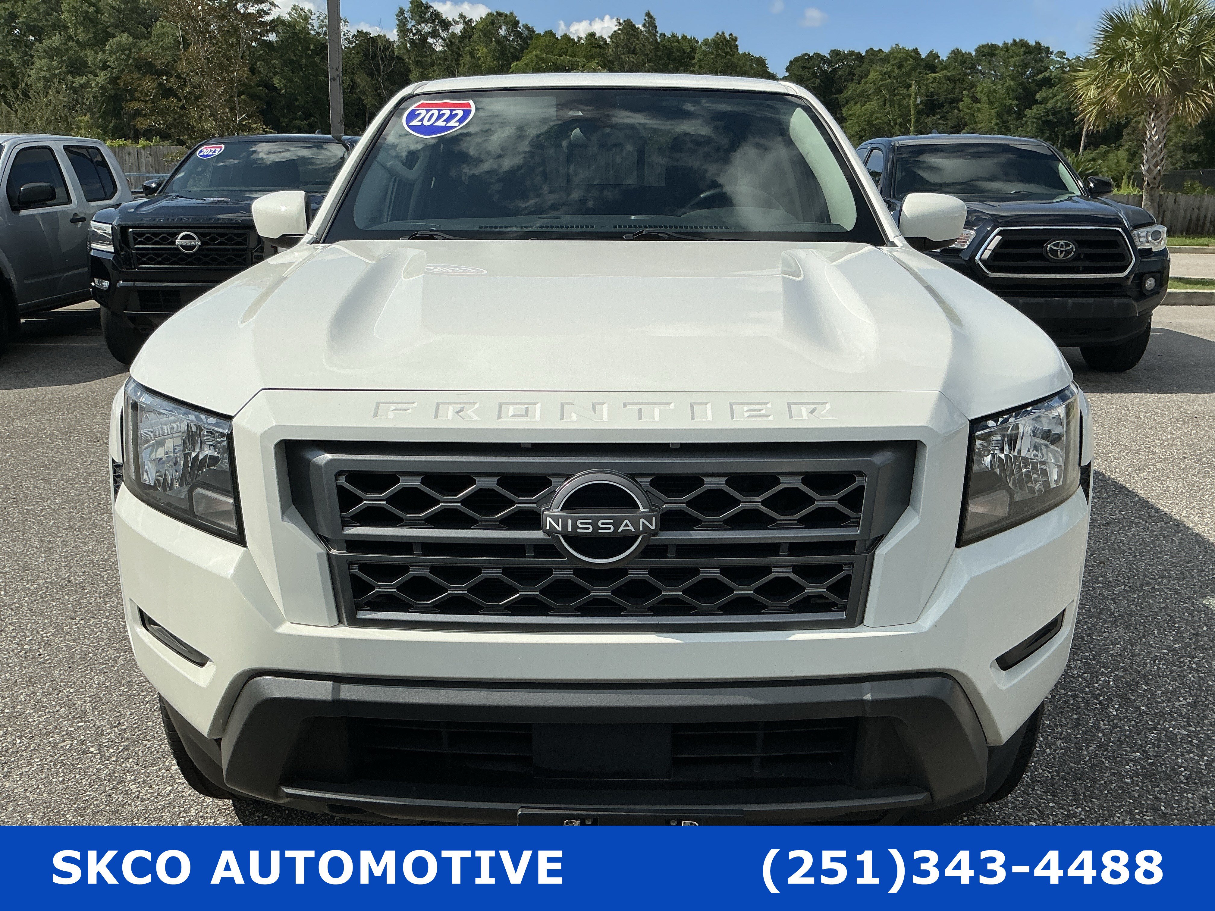 Used 2022 Nissan Frontier SV AWD/4WD image 8