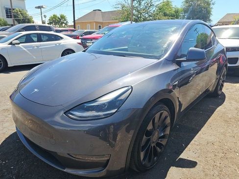Used 2022 Tesla Model Y Performance image 1