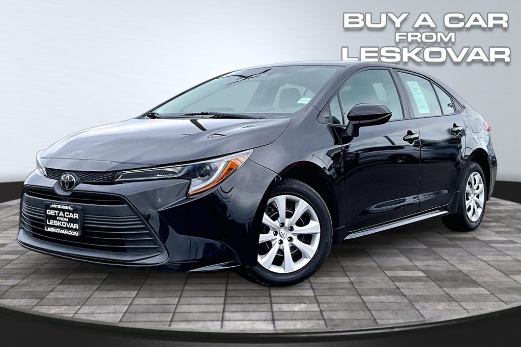 Used 2024 Toyota Corolla LE FWD image 12
