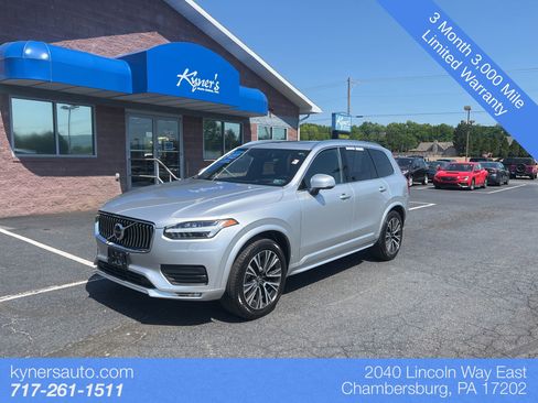 Used 2020 Volvo XC90 T6 Momentum AWD/4WD image 1