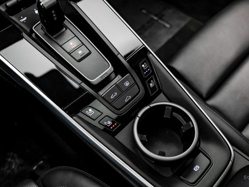 Used 2020 Porsche 911 Carrera 4S image 56