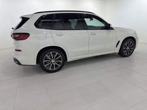Certified 2023 BMW X5 xDrive40i w/ M Sport Package AWD/4WD image 6