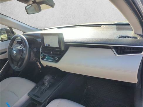 Certified 2026 Toyota Corolla Cross L FWD image 26