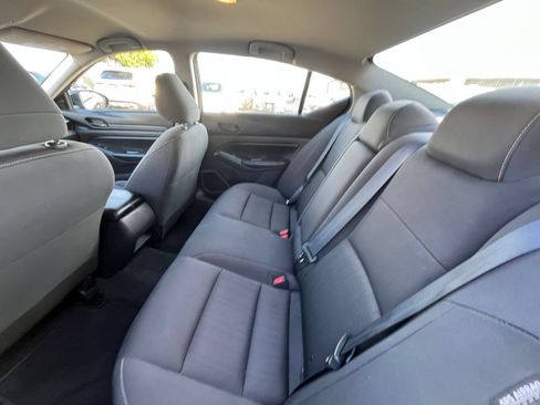 Used 2023 Nissan Altima 2.5 S FWD image 24