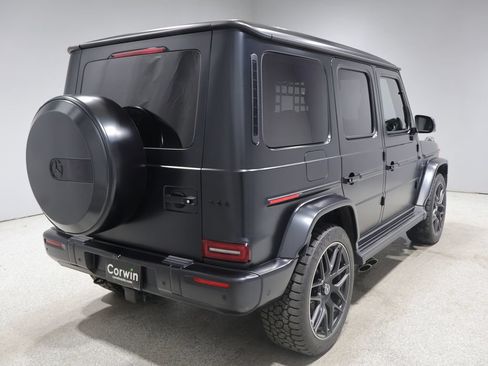 Used 2025 Mercedes-Benz G 63 AMG 4MATIC image 2