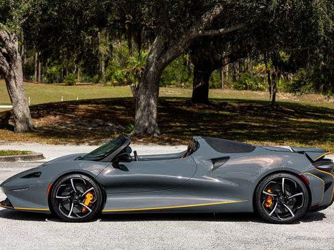 Used 2021 McLaren Elva RWD image 63