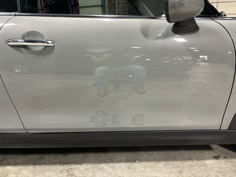 Used 2019 MINI Cooper 2-Door Hardtop w/ Storage Package image 25