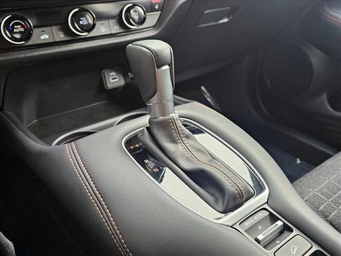 Used 2025 Honda HR-V Sport image 28