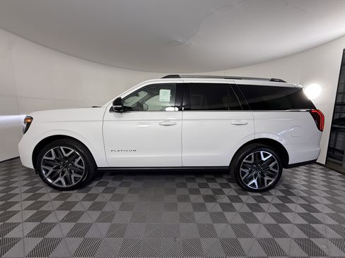 New 2026 Ford Expedition Platinum AWD/4WD image 5