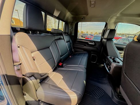 Used 2025 Chevrolet Silverado 2500 LTZ w/ LTZ Plus Package image 22