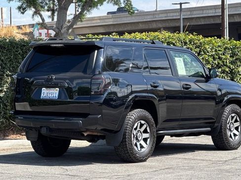 Used 2023 Toyota 4Runner TRD Off-Road Premium image 4