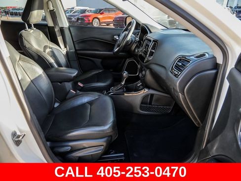 Used 2019 Jeep Compass Limited FWD image 14
