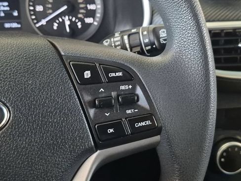 Used 2021 Hyundai Tucson Value FWD image 16