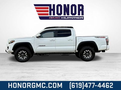 Used 2020 Toyota Tacoma TRD Off-Road image 6