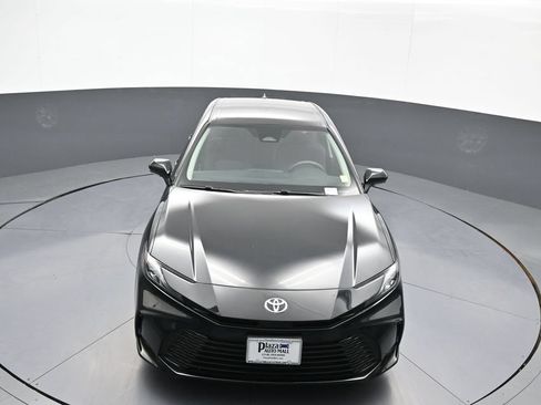 Certified 2025 Toyota Camry LE w/ Convenience Package FWD image 33