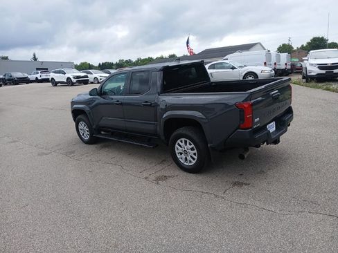 Used 2024 Toyota Tacoma SR AWD/4WD image 3