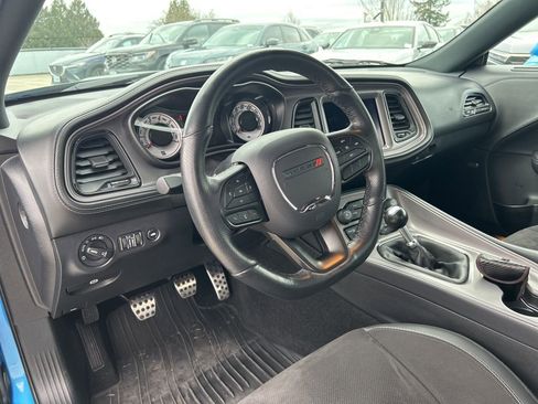 Used 2023 Dodge Challenger R/T w/ T/A Package image 43